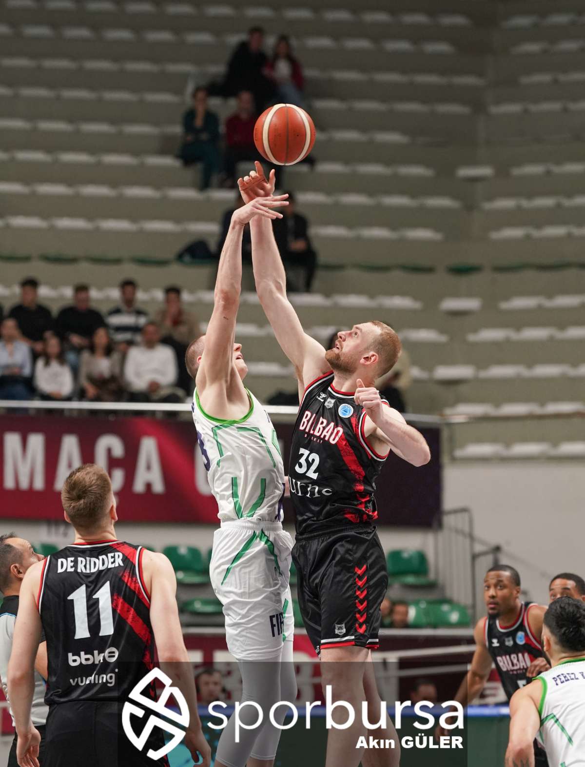 TOFAŞ - SURNE BİLBAO BASKET MAÇ FOTOĞRAFLARI