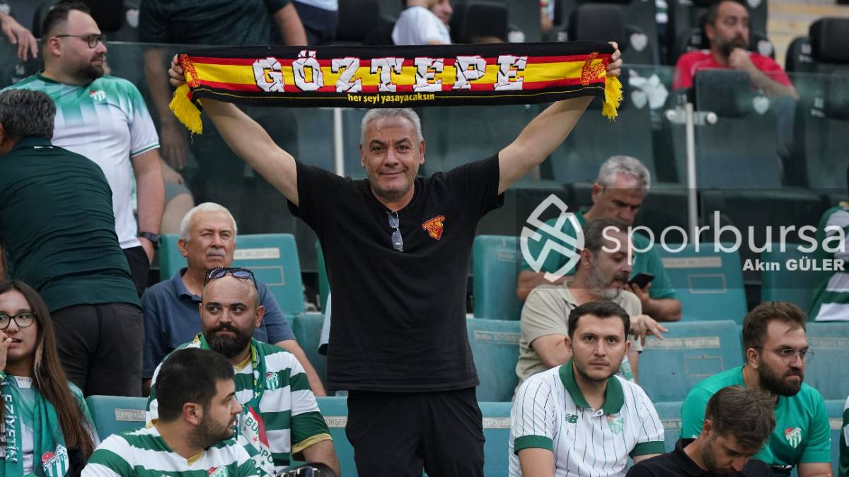 BURSASPOR - ARNAVUTKÖY BELEDİYESPOR MAÇ FOTOĞRAFLARI