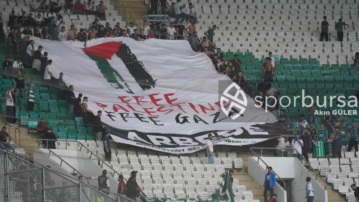 BURSASPOR - ARNAVUTKÖY BELEDİYESPOR MAÇ FOTOĞRAFLARI