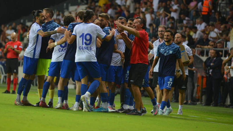 Bursa Yıldırımspor Karşıyaka'yı İzmir'de eledi!