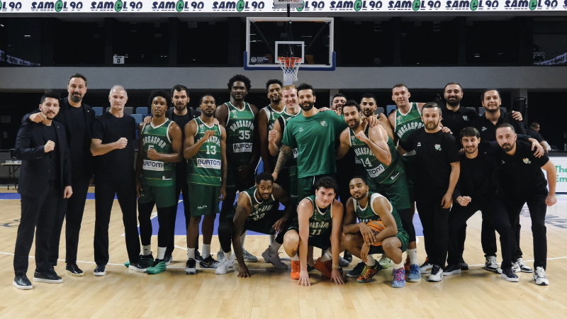 Bursaspor ön elemede finalde
