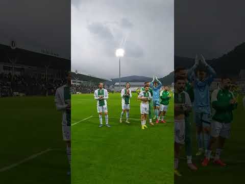 Maç sonu, Yeşil-Beyazlı taraftarlar Bursasporlu futbolcuları tribüne çağırdı! #sporbursatr