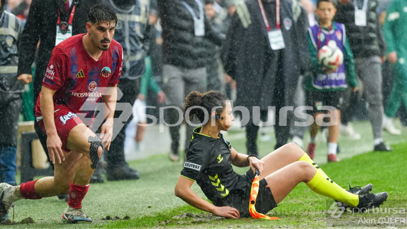 Esra Arıkboğa'nın en talihsiz anı!