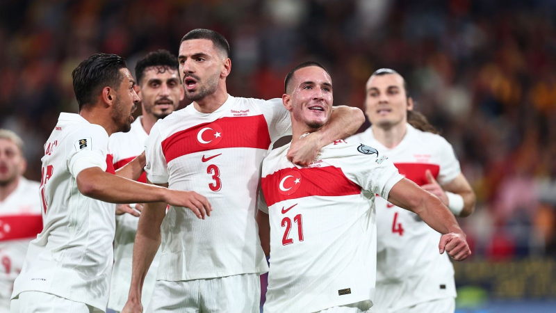 Merih Demiral’dan Başkan Çelik’e anlamlı söz!