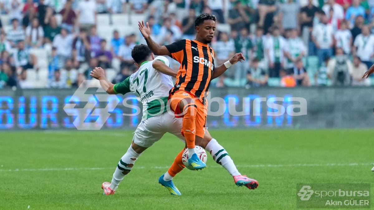 BURSASPOR - SHAKTAR DONETSK SEZON AÇILIŞ MAÇI FOTOĞRAFLARI