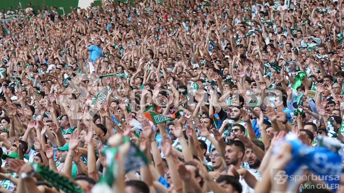 BURSASPOR - SHAKTAR DONETSK SEZON AÇILIŞ MAÇI FOTOĞRAFLARI