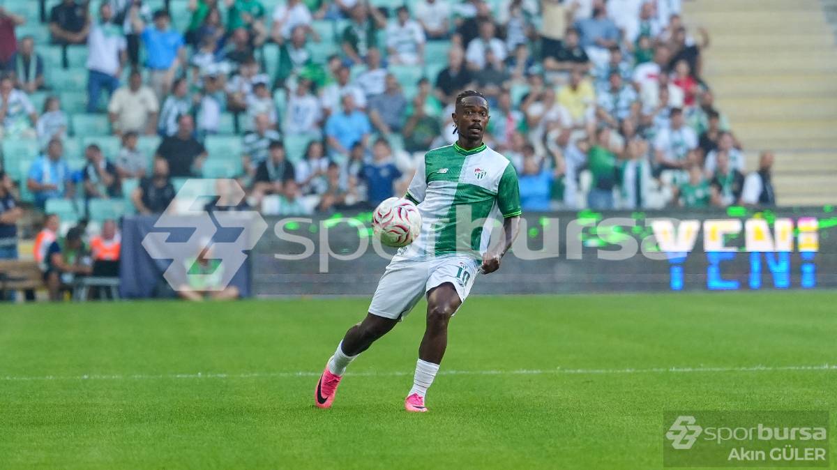 BURSASPOR - SHAKTAR DONETSK SEZON AÇILIŞ MAÇI FOTOĞRAFLARI