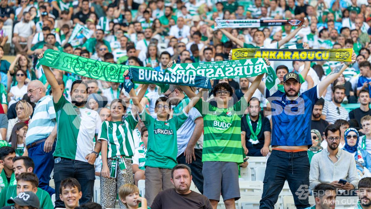 BURSASPOR - SHAKTAR DONETSK SEZON AÇILIŞ MAÇI FOTOĞRAFLARI