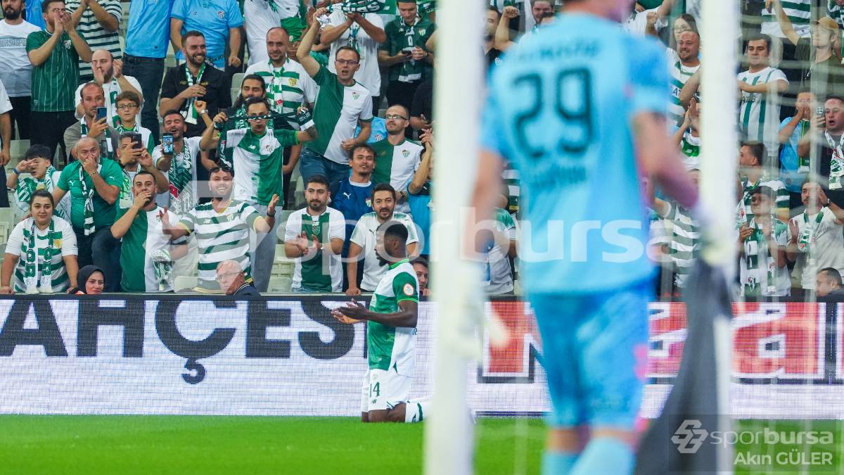 BURSASPOR - IĞDIR FK MAÇI FOTOĞRAFLARI