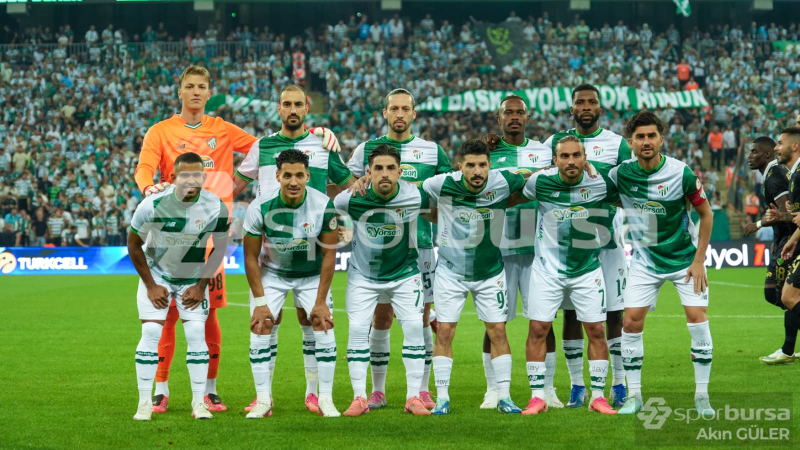 Bursaspor’da Mustafa Er’den sürpriz kadro…