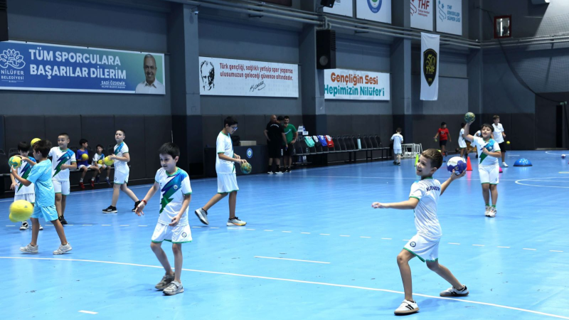 Nilüfer Hentbol Akademisi başladı