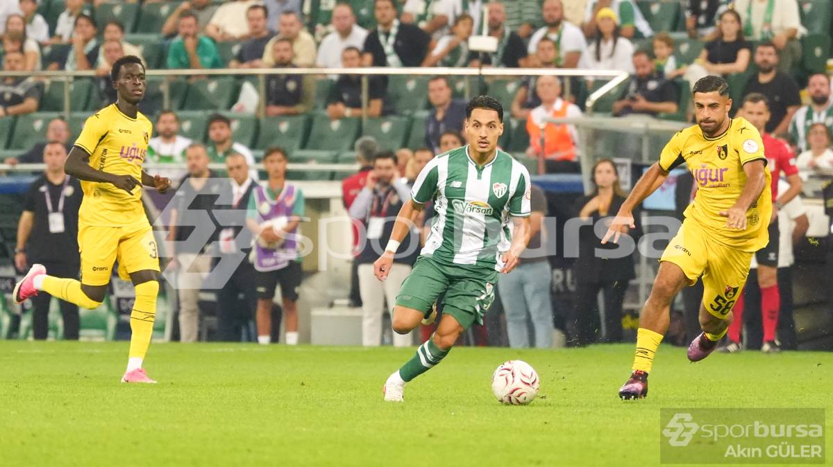 BURSASPOR - İSTANBULSPOR MAÇI FOTOĞRAFLARI