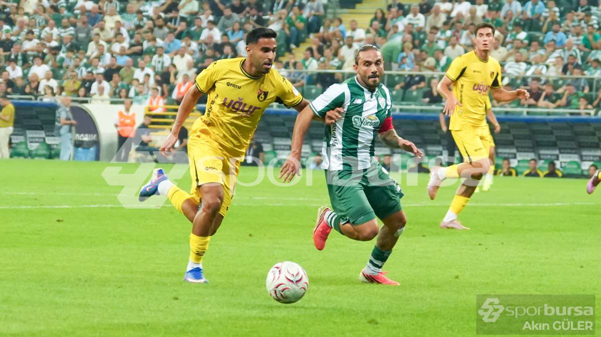 BURSASPOR - İSTANBULSPOR MAÇI FOTOĞRAFLARI