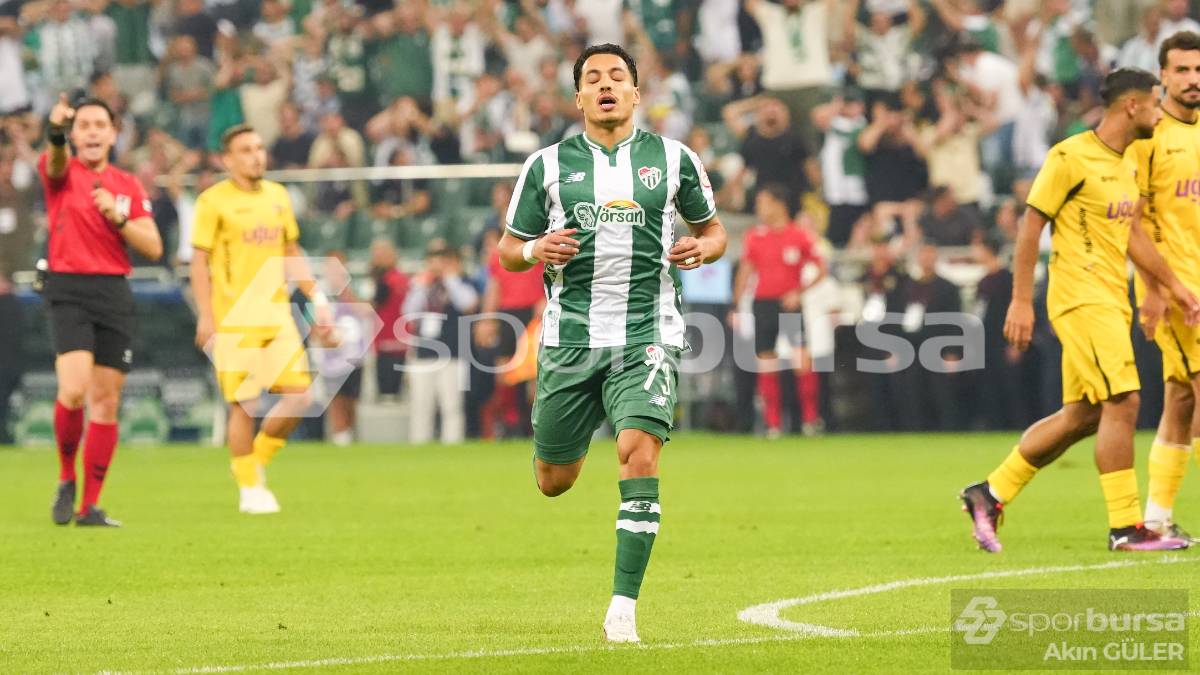 BURSASPOR - İSTANBULSPOR MAÇI FOTOĞRAFLARI