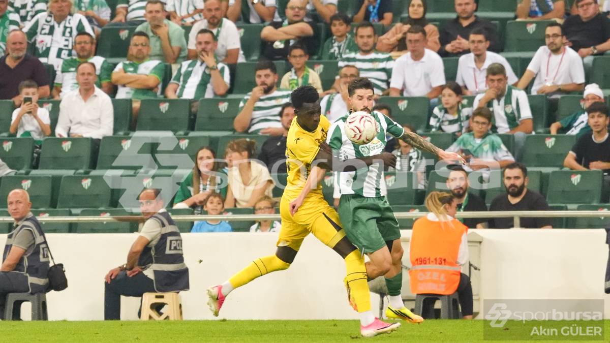 BURSASPOR - İSTANBULSPOR MAÇI FOTOĞRAFLARI