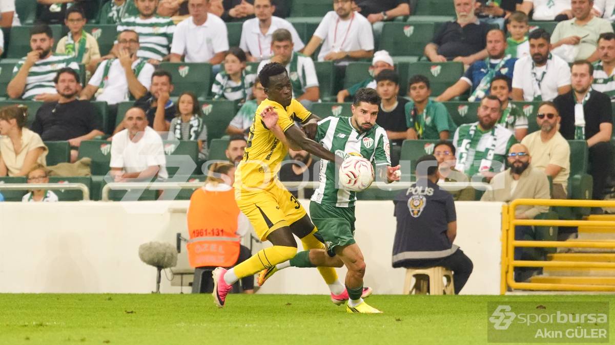 BURSASPOR - İSTANBULSPOR MAÇI FOTOĞRAFLARI