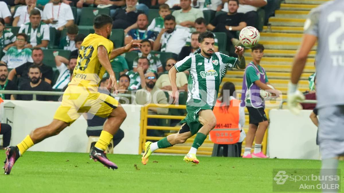 BURSASPOR - İSTANBULSPOR MAÇI FOTOĞRAFLARI