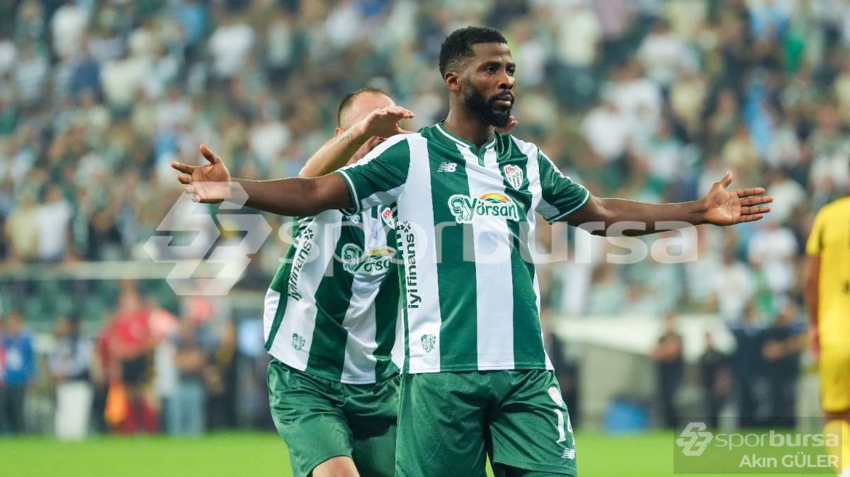 BURSASPOR - İSTANBULSPOR MAÇI FOTOĞRAFLARI