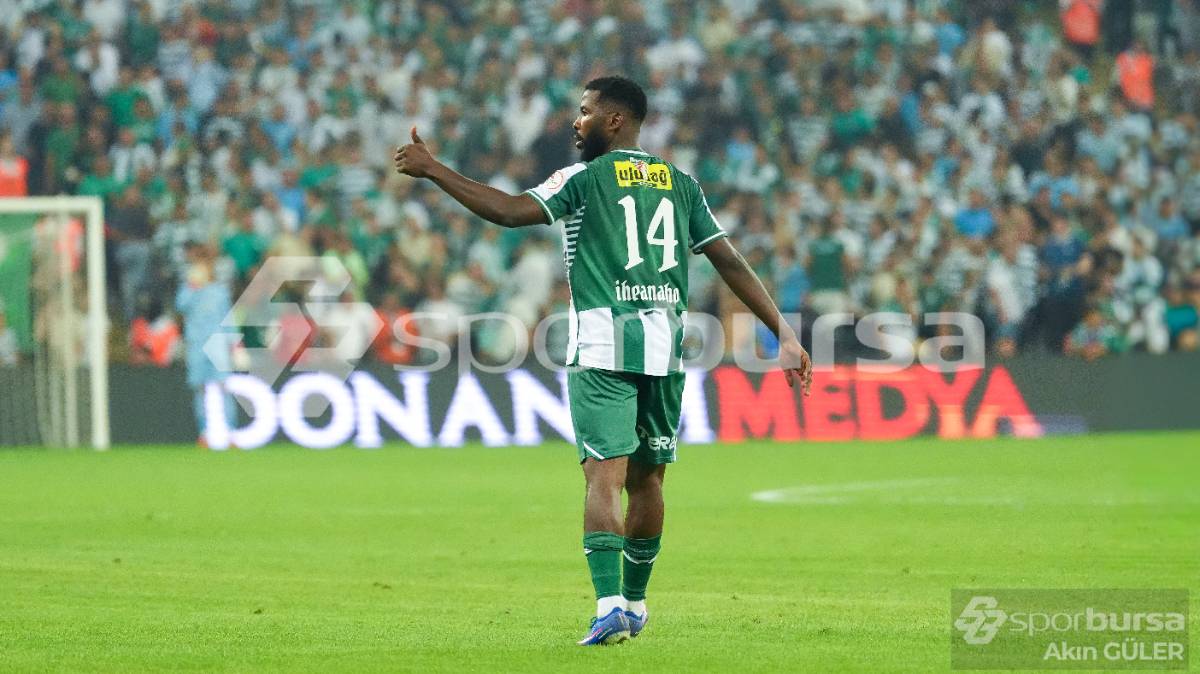 BURSASPOR - İSTANBULSPOR MAÇI FOTOĞRAFLARI