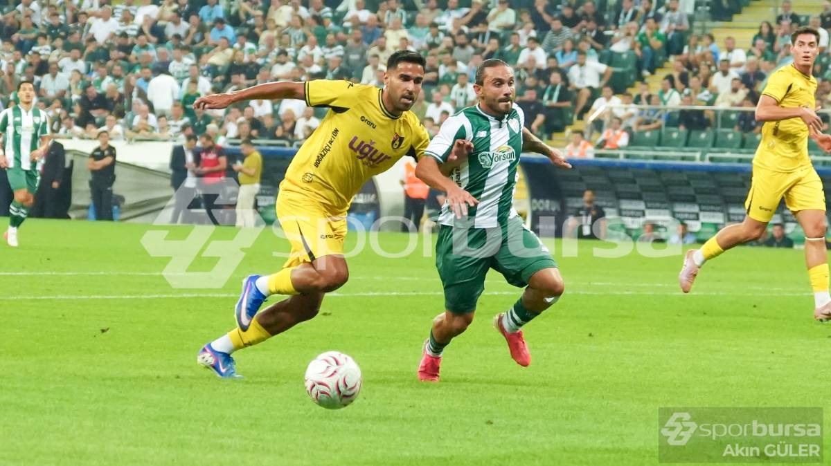 BURSASPOR - İSTANBULSPOR MAÇI FOTOĞRAFLARI