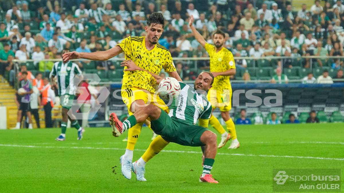 BURSASPOR -  ESENLER EROKSPOR MAÇ FOTOĞRAFLARI