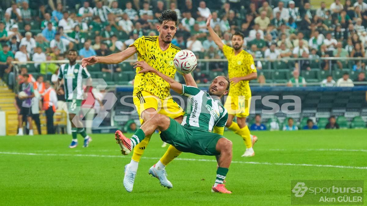 BURSASPOR -  ESENLER EROKSPOR MAÇ FOTOĞRAFLARI