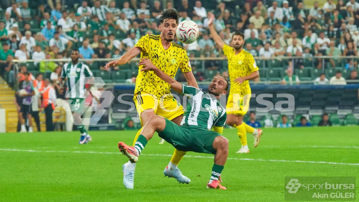 BURSASPOR -  ESENLER EROKSPOR MAÇ FOTOĞRAFLARI