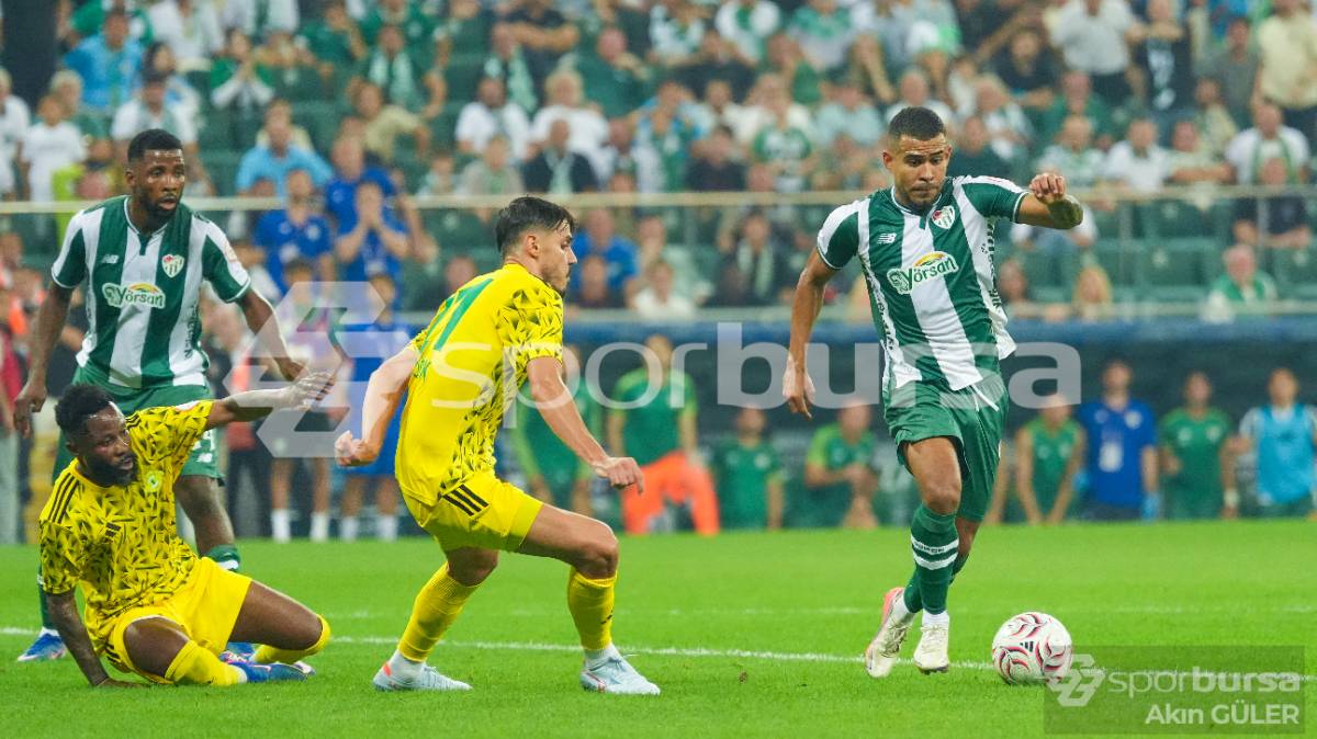 BURSASPOR -  ESENLER EROKSPOR MAÇ FOTOĞRAFLARI