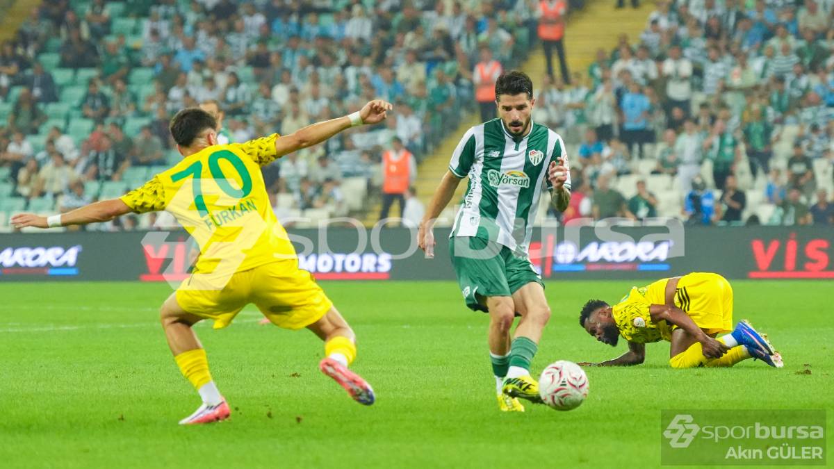 BURSASPOR -  ESENLER EROKSPOR MAÇ FOTOĞRAFLARI