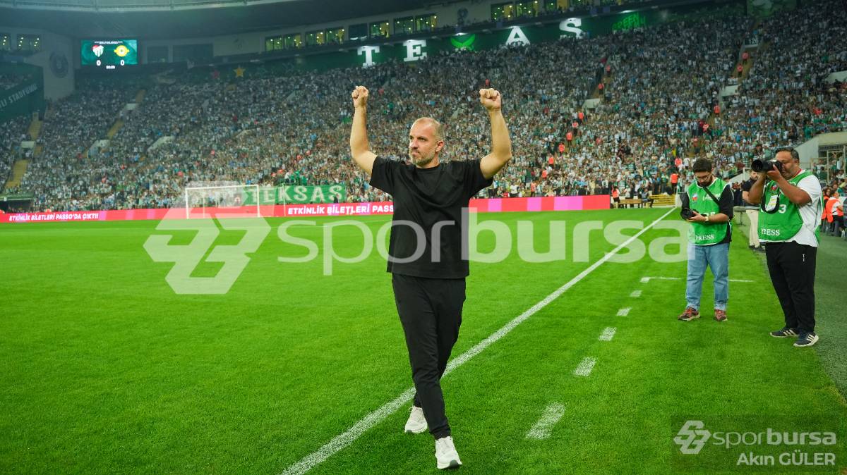 BURSASPOR -  ESENLER EROKSPOR MAÇ FOTOĞRAFLARI