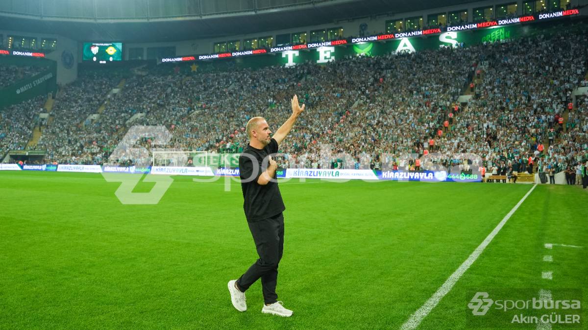 BURSASPOR -  ESENLER EROKSPOR MAÇ FOTOĞRAFLARI