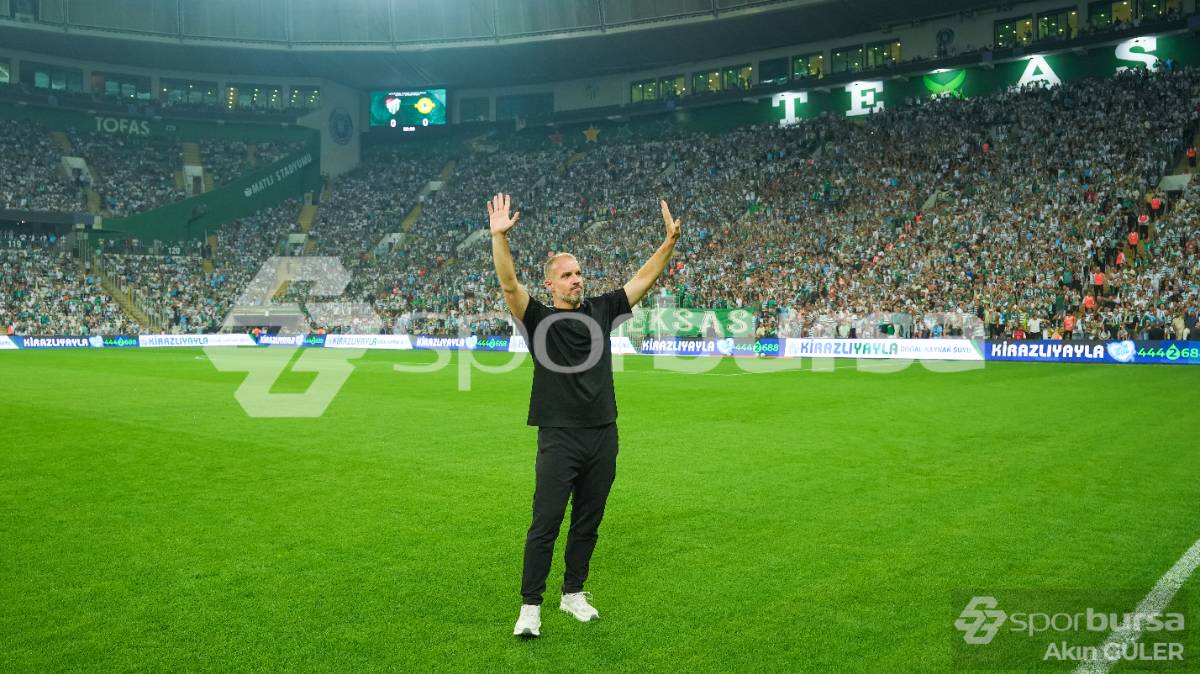 BURSASPOR -  ESENLER EROKSPOR MAÇ FOTOĞRAFLARI