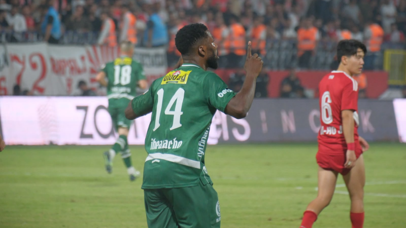 Bursaspor, Batman'da da Iheanacho ile güldü