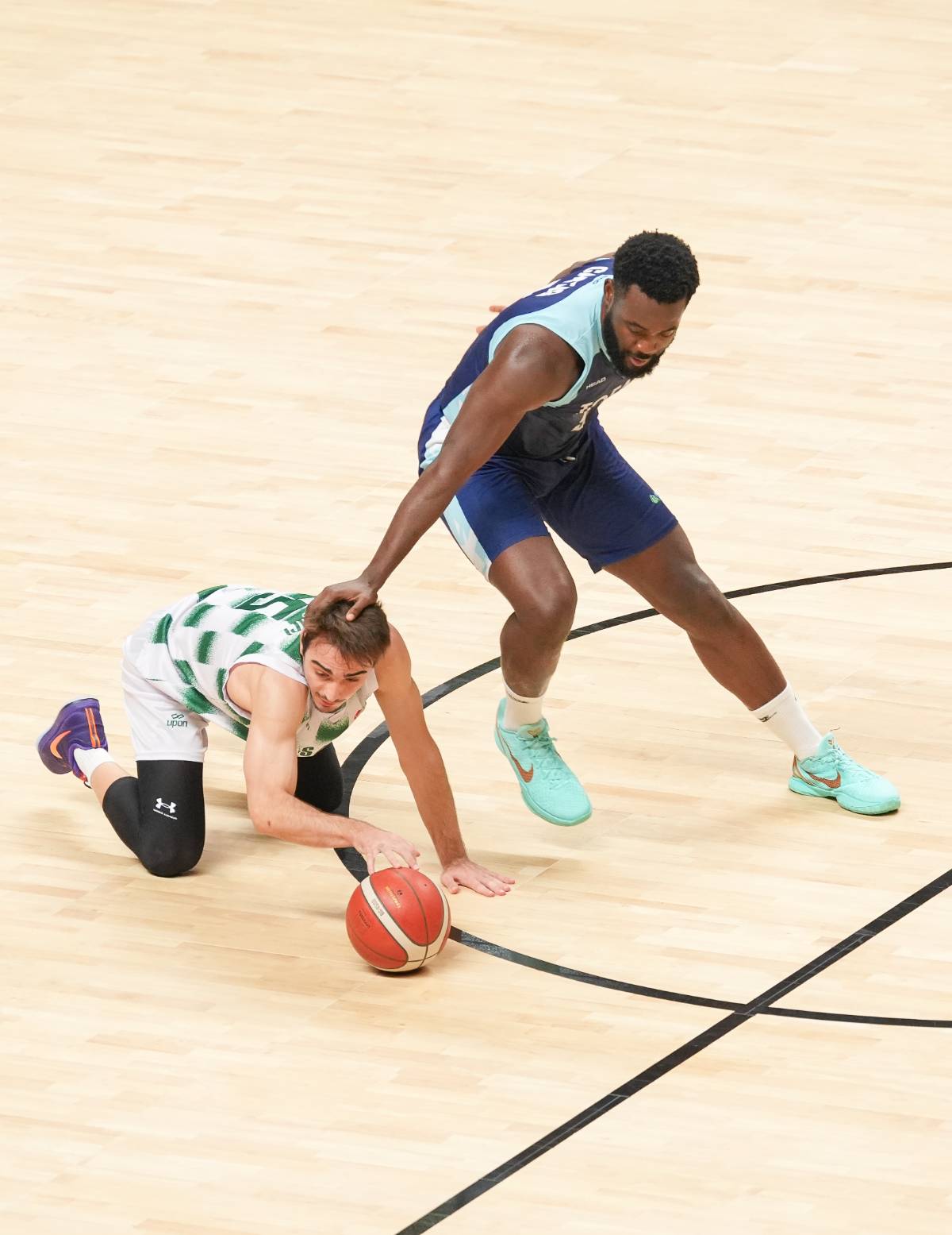 TOFAŞ - BURSASPOR BASKETBOL MAÇI FOTOĞRAFLARI