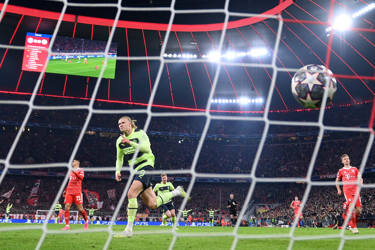 Manchester City yarı finalde