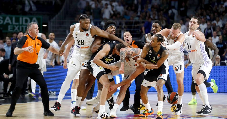 Real Madrid – Partizan maçında kavga!