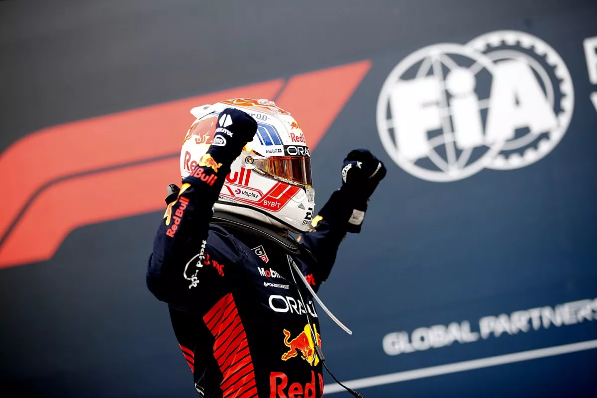 Verstappen bu zaferiyle Vettel'i yakaladı!