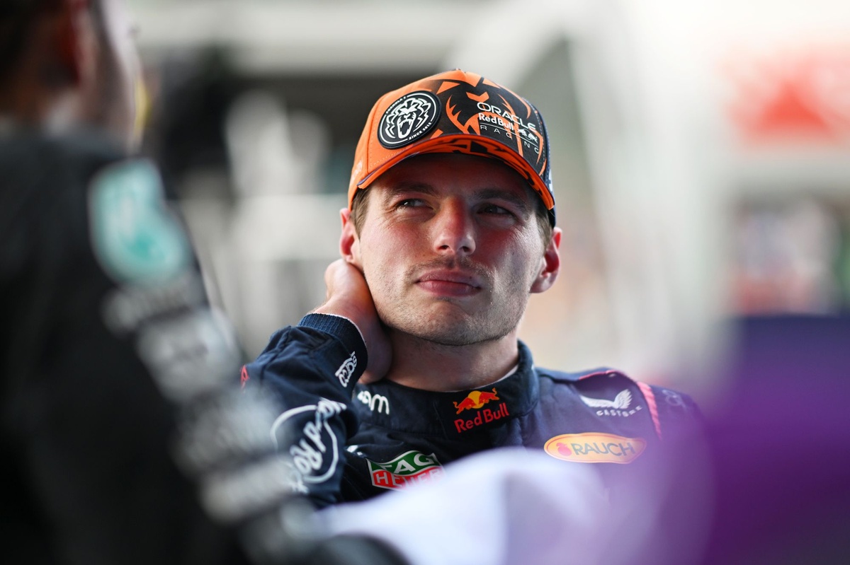 Verstappen "Bu ceza ile kazanmamız çok zor!"