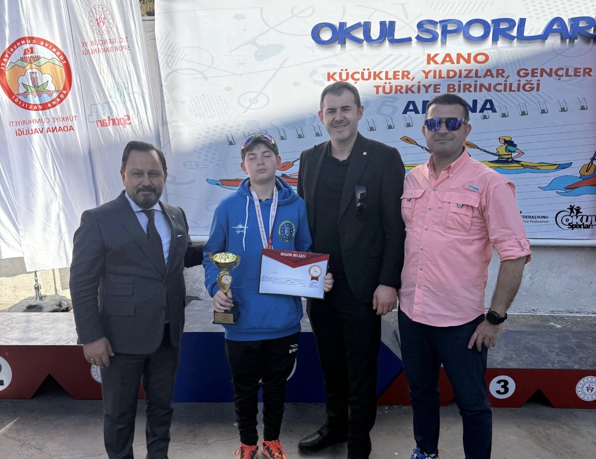 Okullar kanoda Bursa rüzgârı!