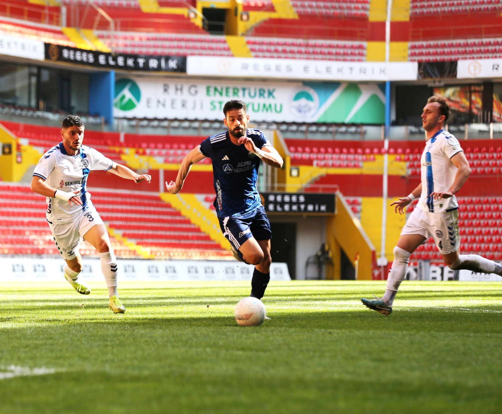 Bursa Nilüfer FK Kayseri'de kayıp