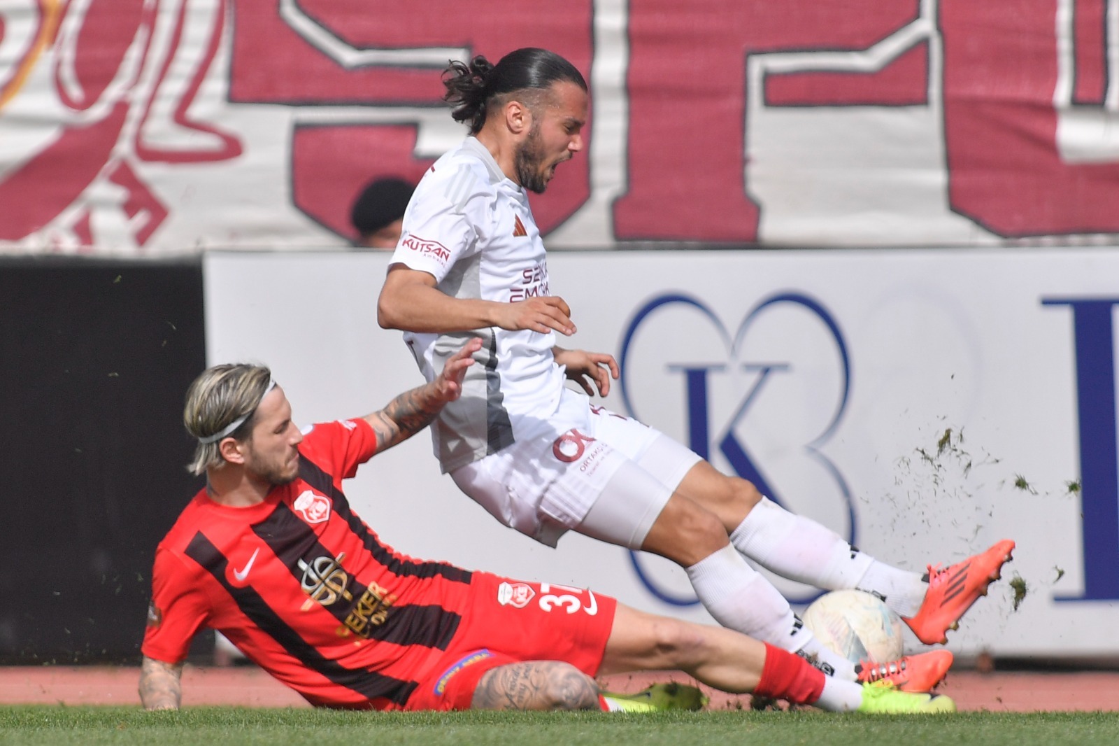 2. Lig’de deplasmandayız