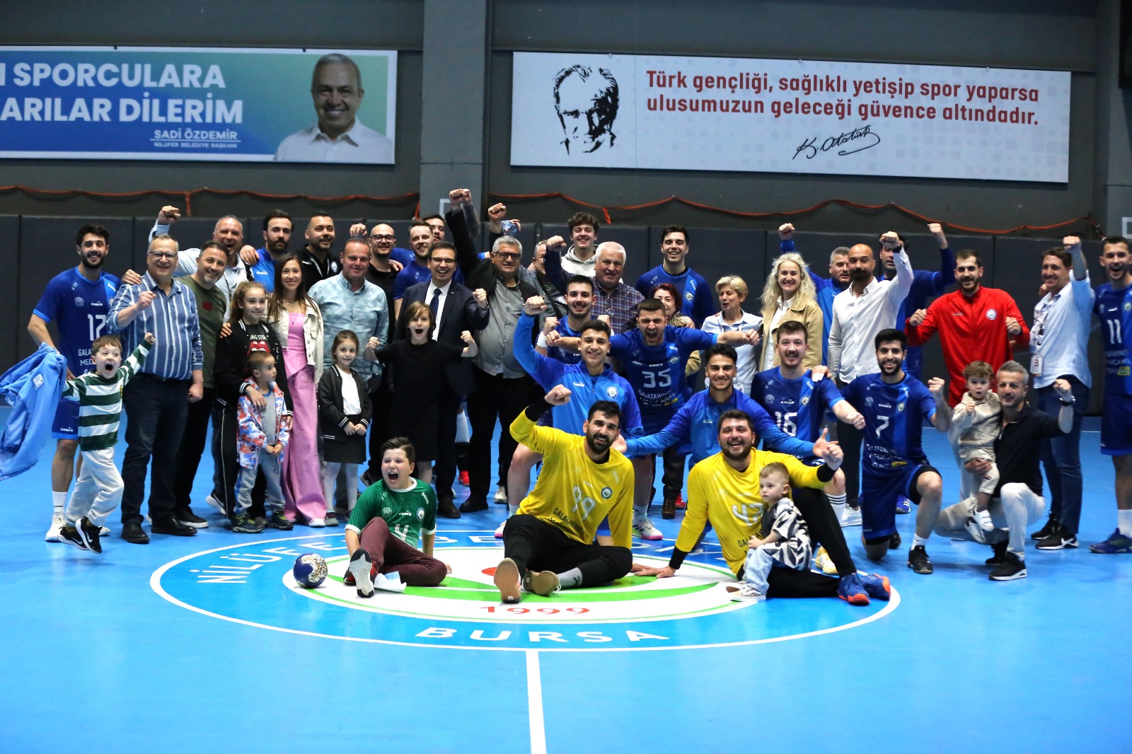 Nilüfer Belediyespor finalde