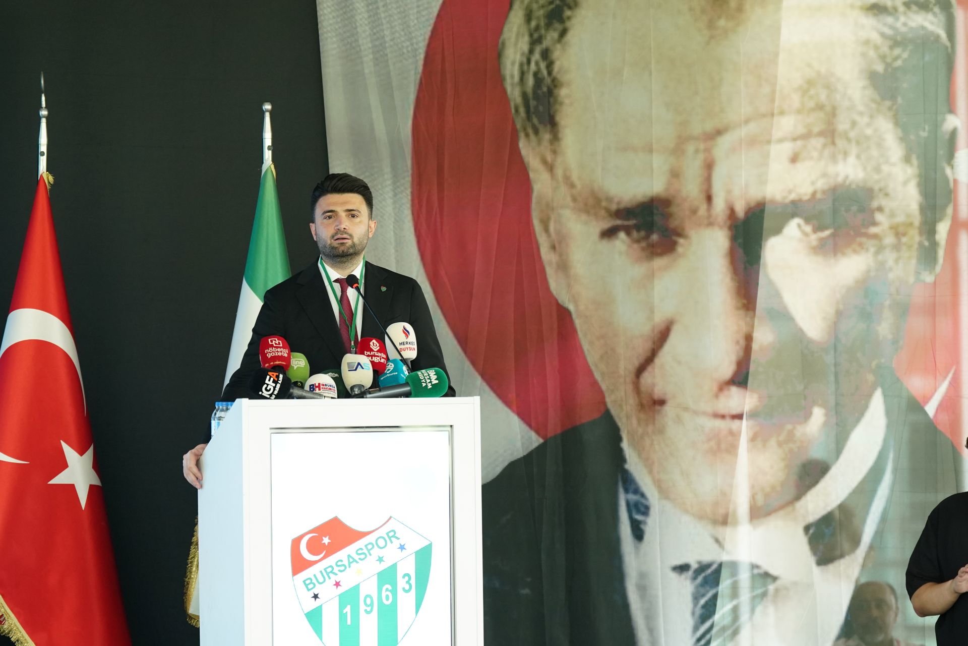 Başkan Çelik transfer için konuştu