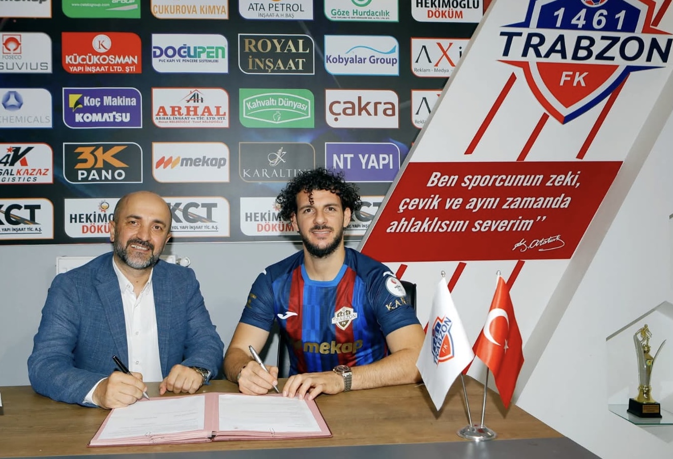 Bursasporlu kardeşler birbirine rakip oldu!