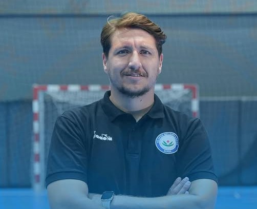 Nilüfer Belediyespor hentbolde ayrılık