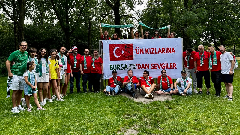 Bursaspor Europe & UK,, Sultunlat’a tam destek verdi!
