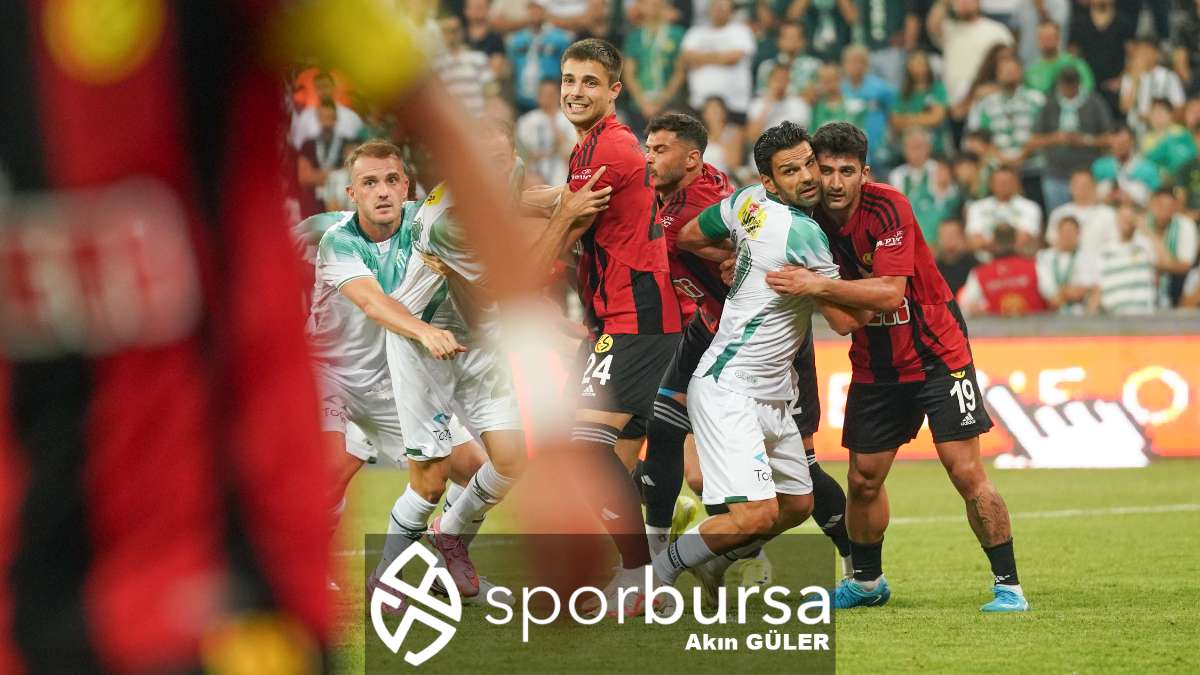 BURSASPOR - ESKİŞEHİRSPOR MAÇ FOTOĞRAFLARI