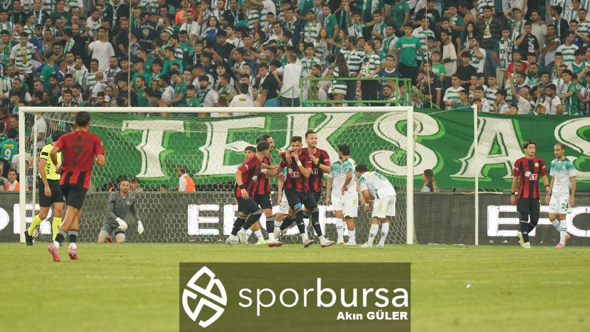 BURSASPOR - ESKİŞEHİRSPOR MAÇ FOTOĞRAFLARI