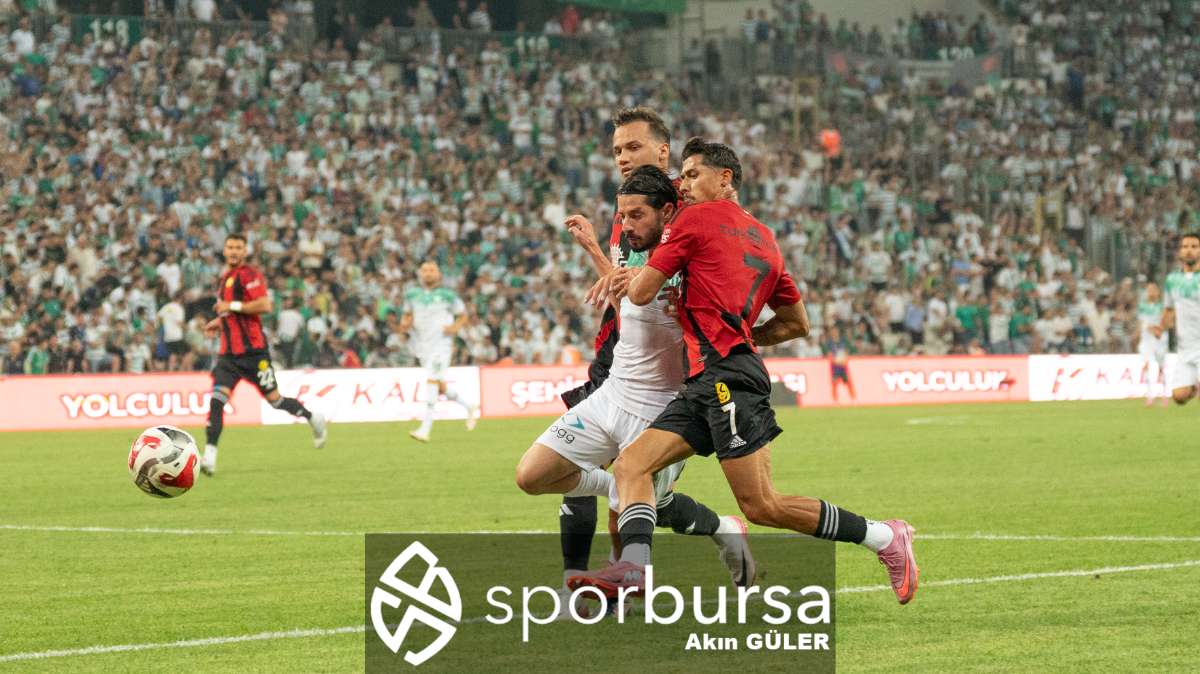 BURSASPOR - ESKİŞEHİRSPOR MAÇ FOTOĞRAFLARI