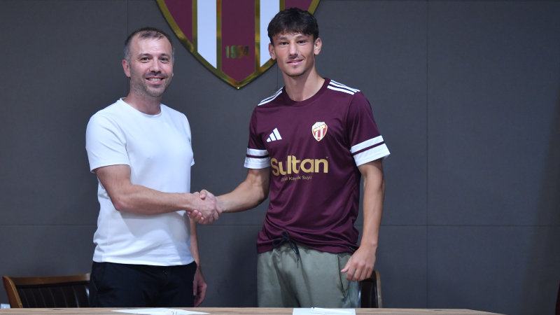 İnegölspor’a altyapıdan genç savunmacı